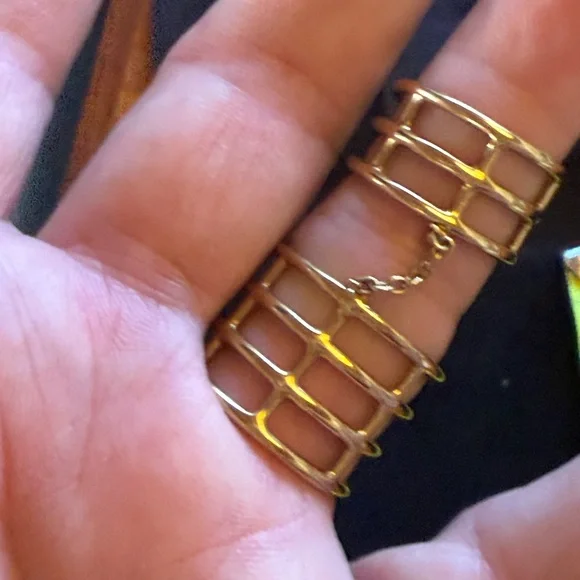 Elegant Gold Stacking Rings - Picture 2 of 3